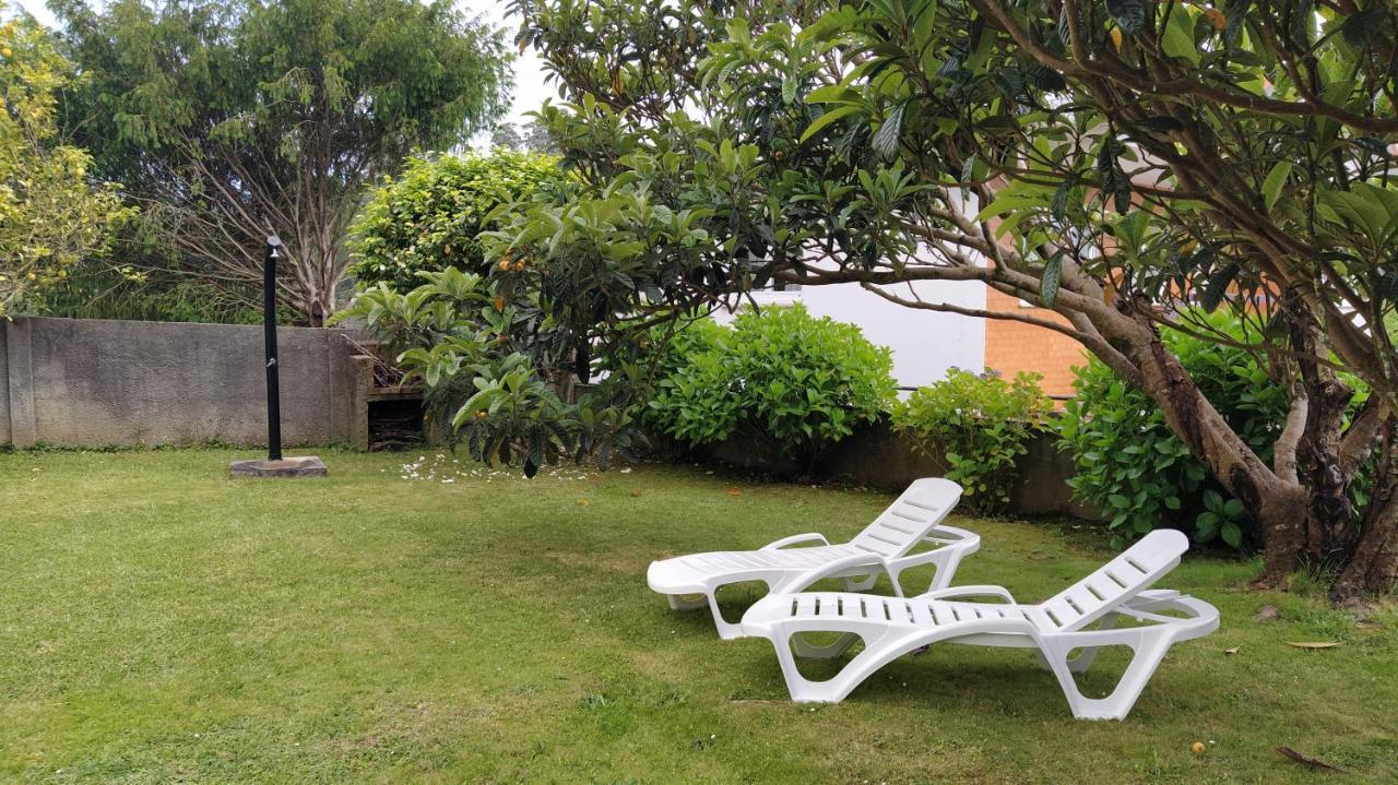 Casa Con Jardin En La Playa De Almieiras Fene Exterior foto